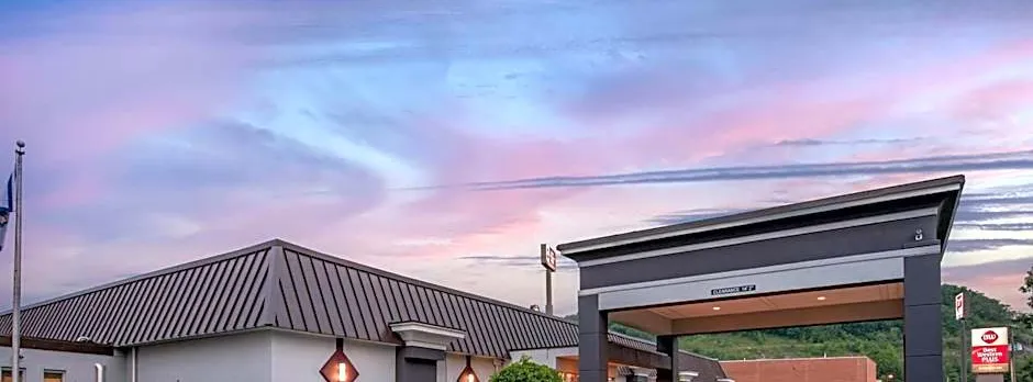 Best Western Plus Bridgeport Inn