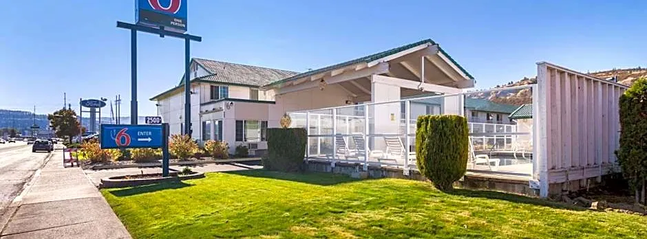 Motel 6-The Dalles, OR