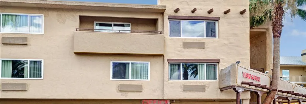 Super 8 By Wyndham Las Vegas North Strip/Fremont St. Area