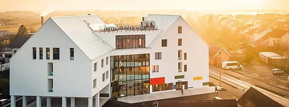 Hotel Garden Hill