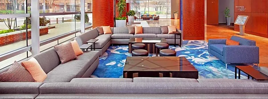 Hilton Baltimore Inner Harbor