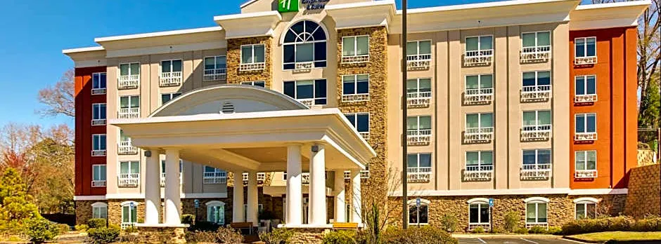 Holiday Inn Express Columbus - Fort Benning Area by IHG