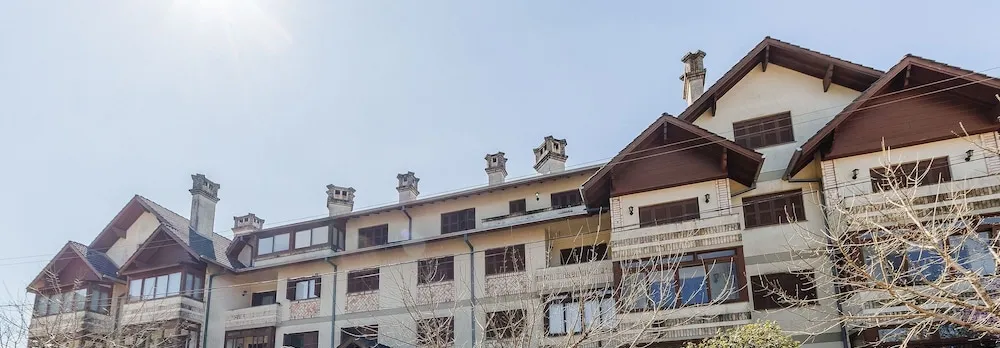 Cozy Apartment in Gramado - Cgr209