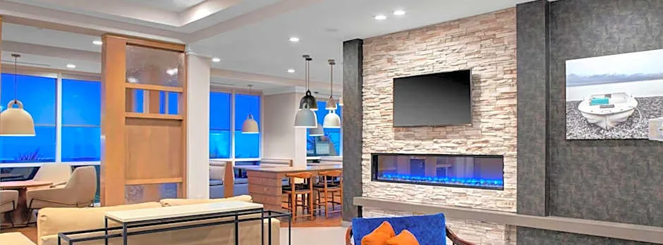 Fairfield Inn & Suites by Marriott Virginia Beach Oceanfront