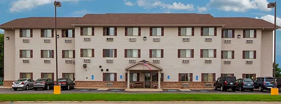 Super 8 by Wyndham Mason City