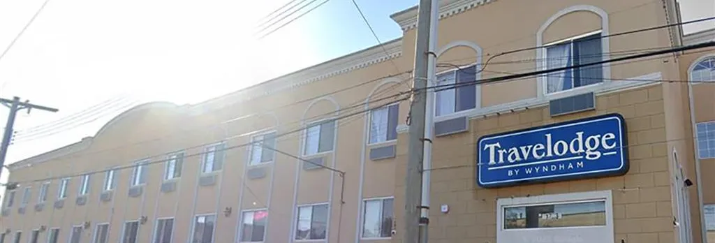Travelodge By Wyndham Ozone Park