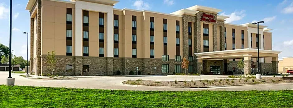Hampton Inn & Suites Mason City
