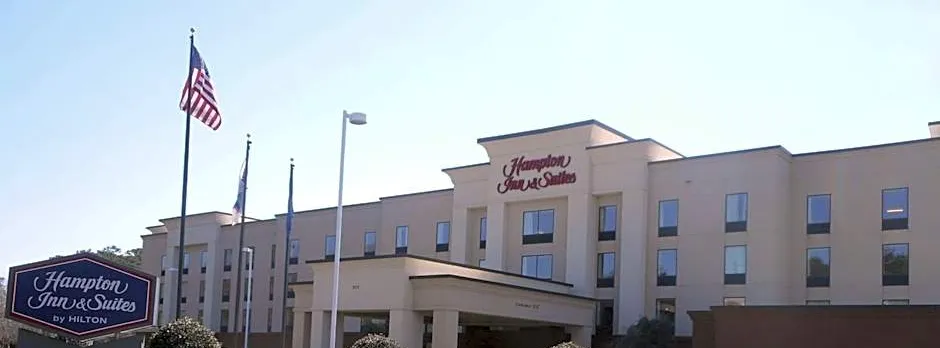 Hampton Inn & Suites Norfolk-Airport