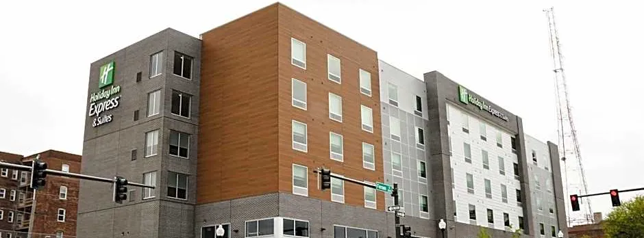 Holiday Inn Express & Suites Omaha Downtown - Old Market By IHG