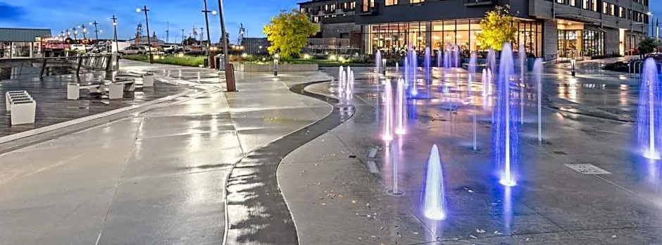 Hotel Indigo Everett - Waterfront Place By IHG