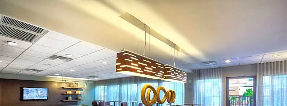 Courtyard by Marriott McAllen Airport
