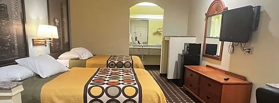 Super 8 by Wyndham Stafford Sugarland Area
