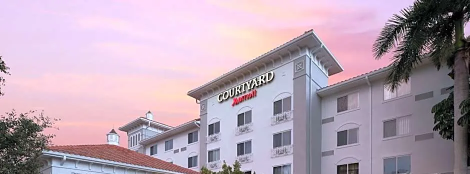 Courtyard by Marriott Fort Myers at I-75 and Gulf Coast Town Center