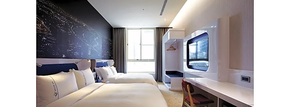 Airline Inn Green Park Way