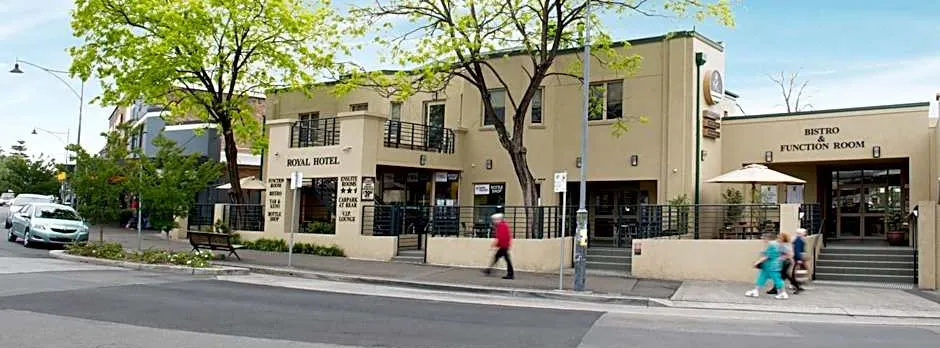 Royal Hotel