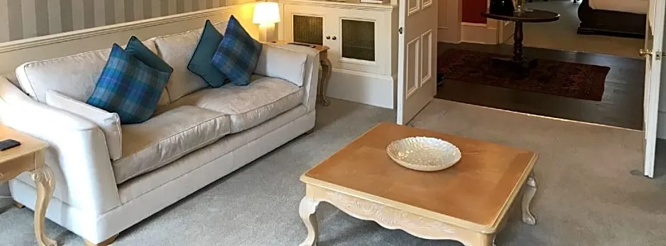 Escape To Edinburgh @ Albyn Place