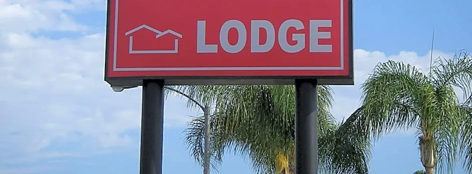 Fullerton Lodge