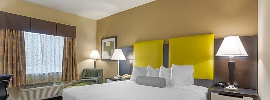 Best Western Plus Searcy Inn