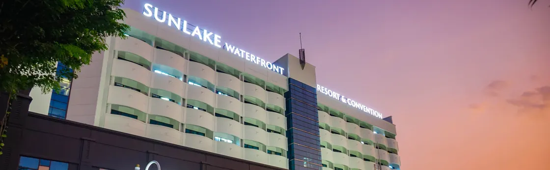 Sunlake Waterfront Resort & Convention