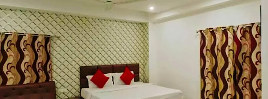 Hotel Paras Una(Una,HP)