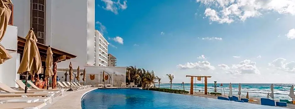 Ocean Dream Cancun by GuruHotel