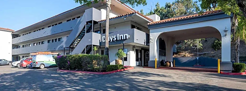Days Inn by Wyndham Encinitas Moonlight Beach