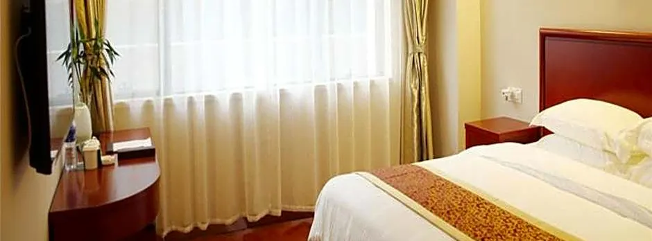 GreenTree Inn Liaoyuan Zhongkang Street Longjihuadian Business Hotel
