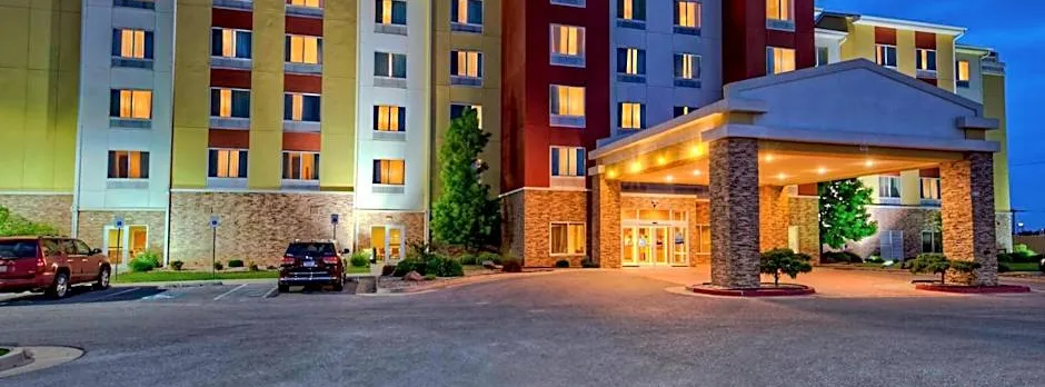 Fairfield Inn & Suites by Marriott Oklahoma City Airport