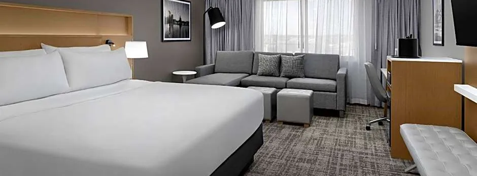 Radisson Hotel Cedar Rapids