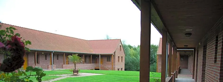 Hôtel Les Charmilles de Mormal