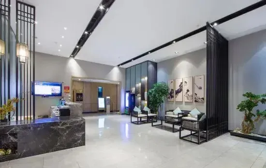 HEBE Xiyin Hotel (Loudi South Station New Municipal Government)