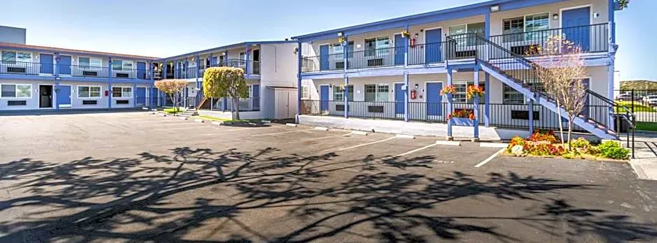 SureStay Hotel by Best Western Seaside Monterey