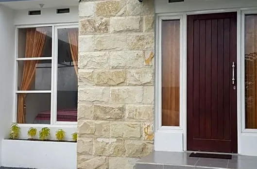 Ken's Villa 8