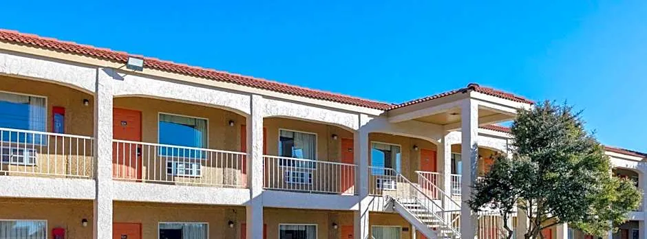 Super 8 by Wyndham Abilene North