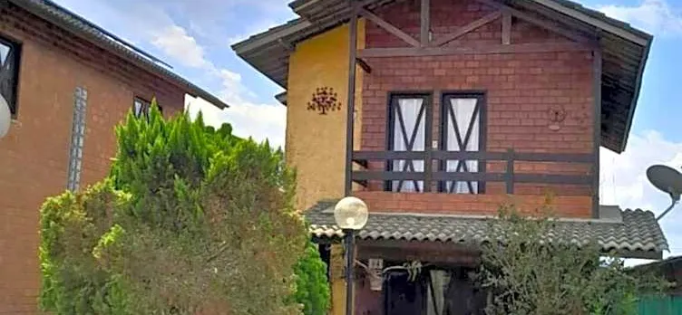 Casa 04 do Condomínio Privê Portal das Flores