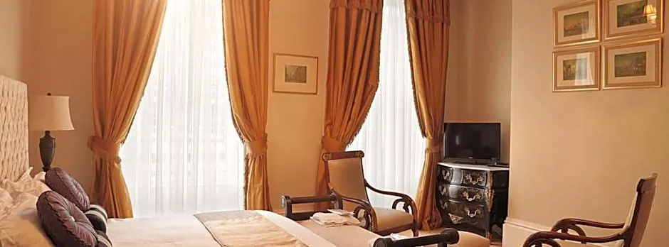 The Georgian Town House Hotel