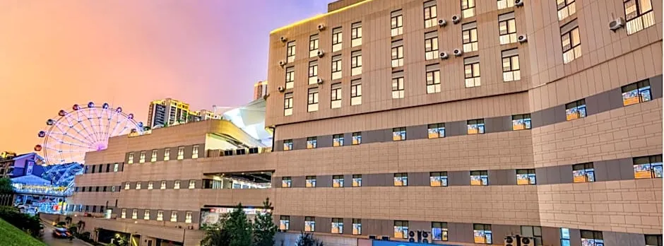 Hanting Hotel Qianxi Station Jin Street Plaza
