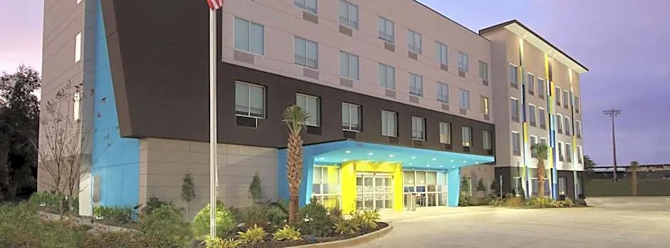 Tru by Hilton Mobile I-65 Government Blvd