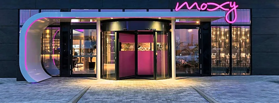 Moxy Frankfurt Airport Kelsterbach
