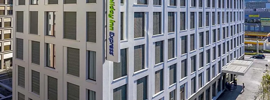 Holiday Inn Express Luzern - Kriens By IHG