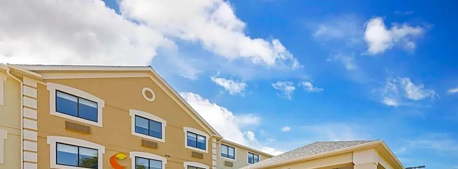 Comfort Inn River's Edge