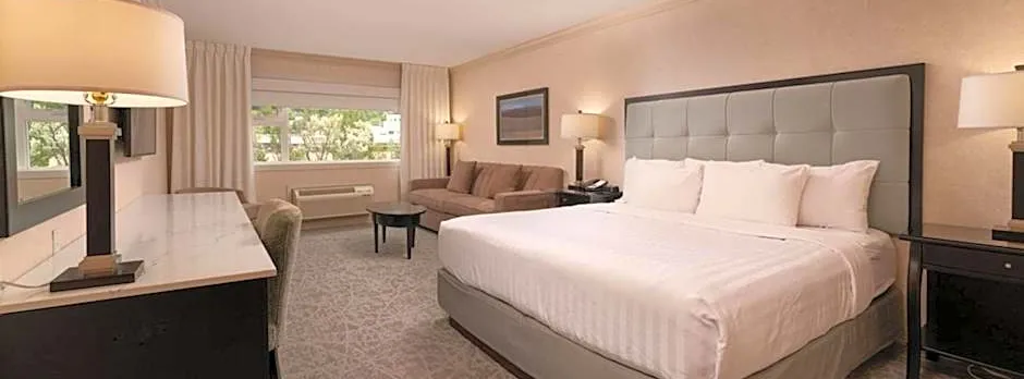 Prestige Lakeside Resort, WorldHotels Elite
