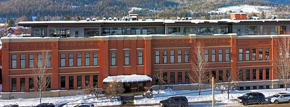 Luxurious 901 Condos by Fernie Central Reservations