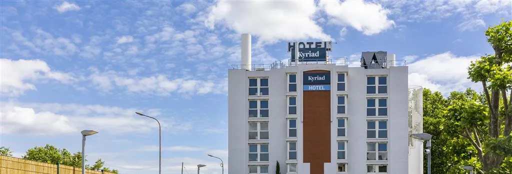 Kyriad Paris Ouest - Colombes