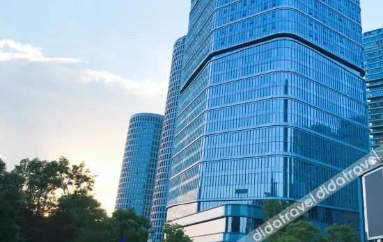 Luke Apartment (Hangzhou Shimaozhi West Lake)