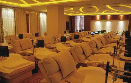 Qingdao Haobang Holiday