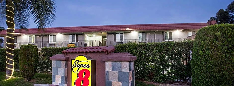 Super 8 by Wyndham Redlands/San Bernardino
