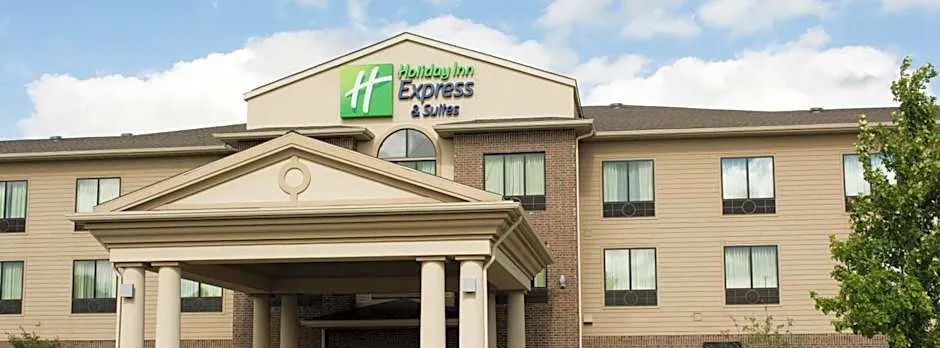 Holiday Inn Express Hotel and Suites Mason City By IHG