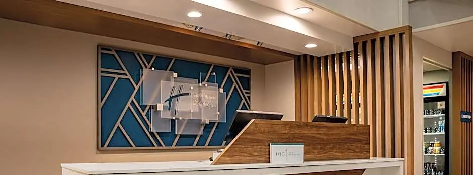 Holiday Inn Express Hotel & Suites West Chester By IHG