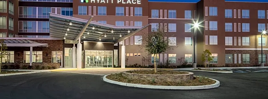 Hyatt Place Bakersfield